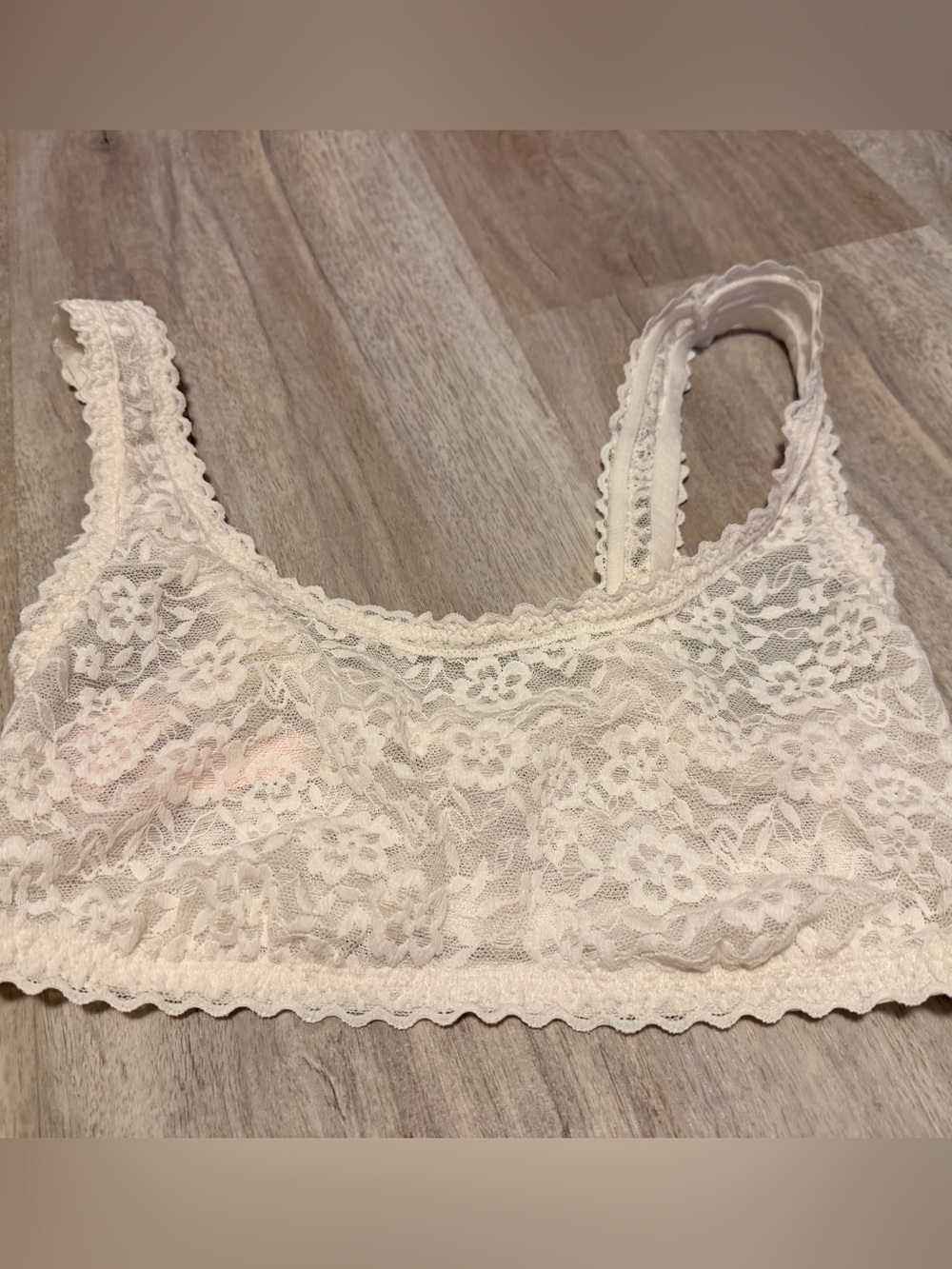 Victoria's Secret Lace Bralette in Cream